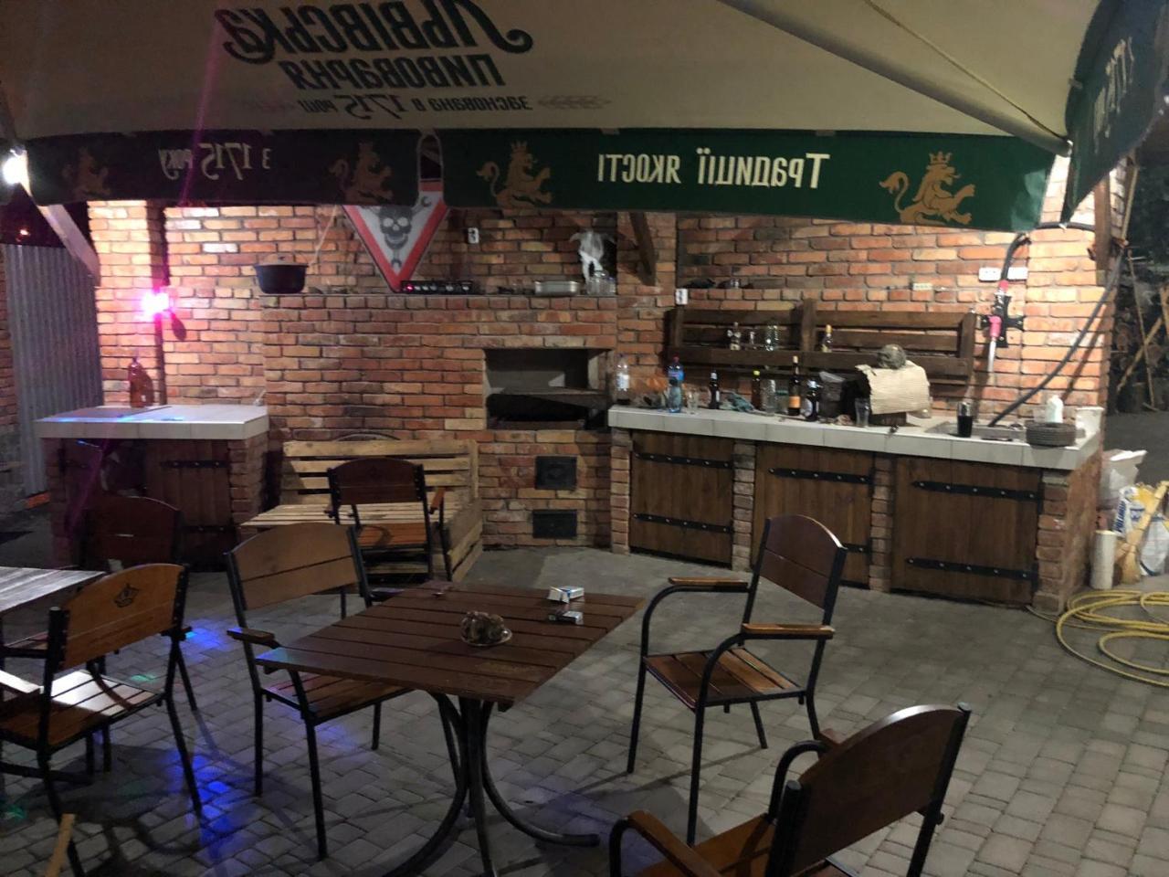 Отель Biker'S Pub Oleksandriia Экстерьер фото